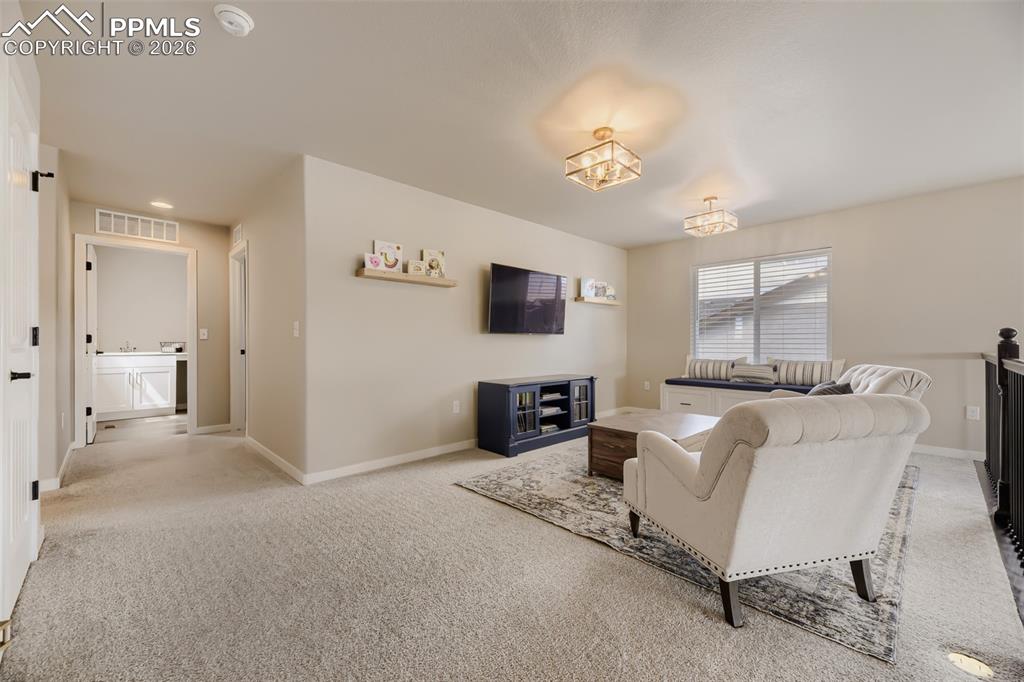 Image 18 of 41: Living Room