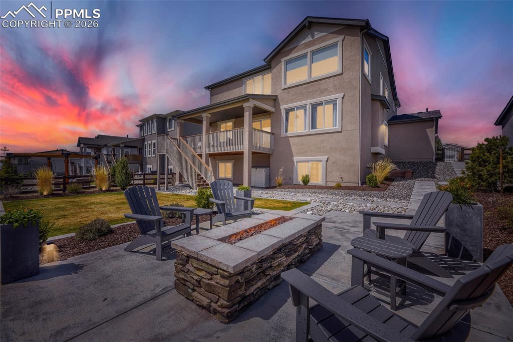 Image 5 of 41: Entry