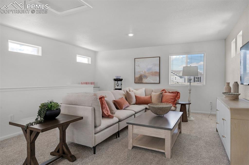 Image 29 of 33: No Description Available