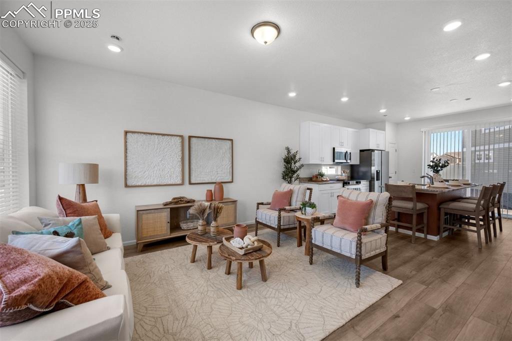 Image 7 of 33: No Description Available