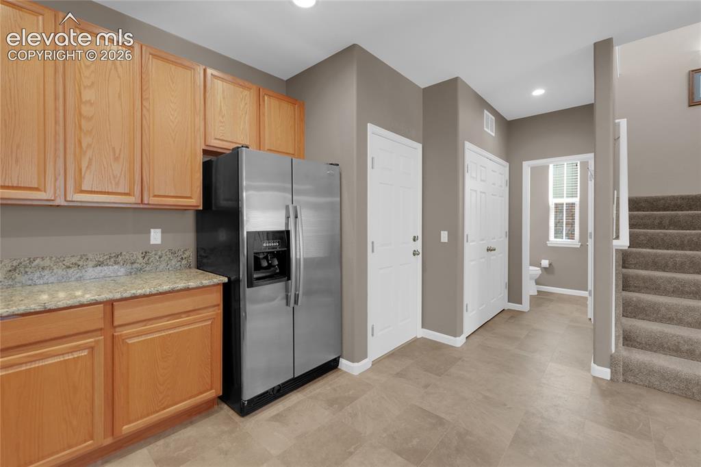 Image 12 of 40: Kitchen