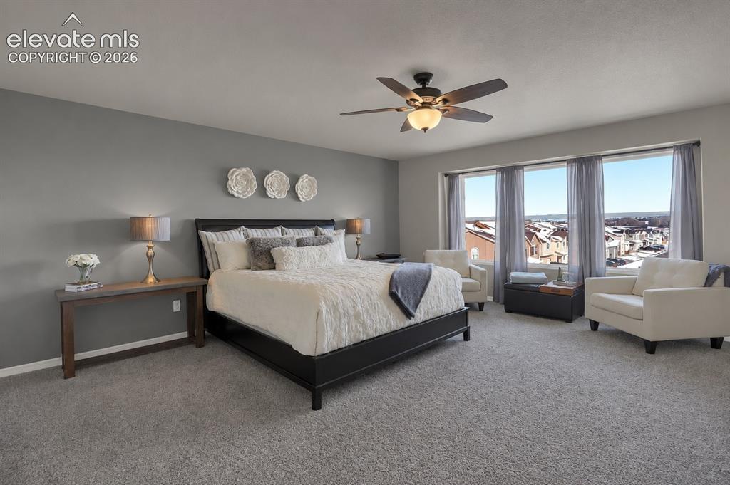 Image 3 of 8: Master Bedroom