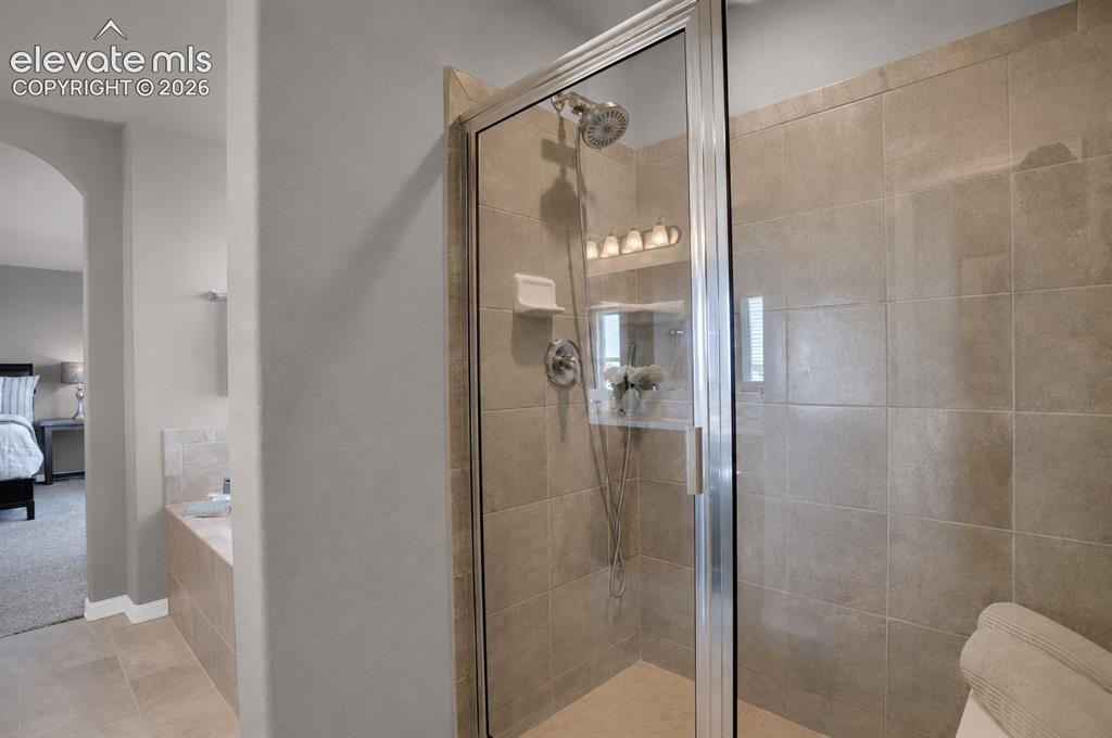 Image 8 of 8: Master Bathroom