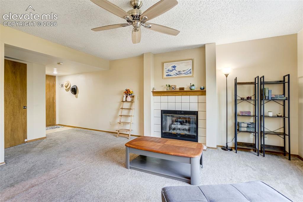 Image 14 of 46: Living Room
