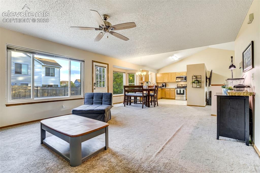 Image 16 of 46: Living Room