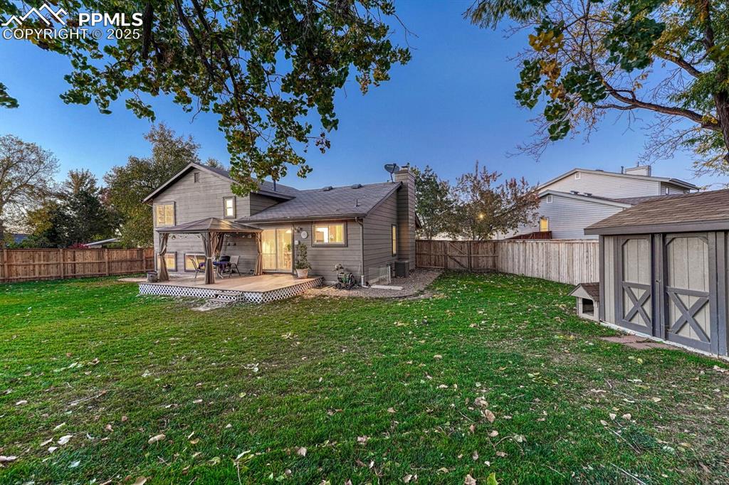 Image 31 of 48: Backyard