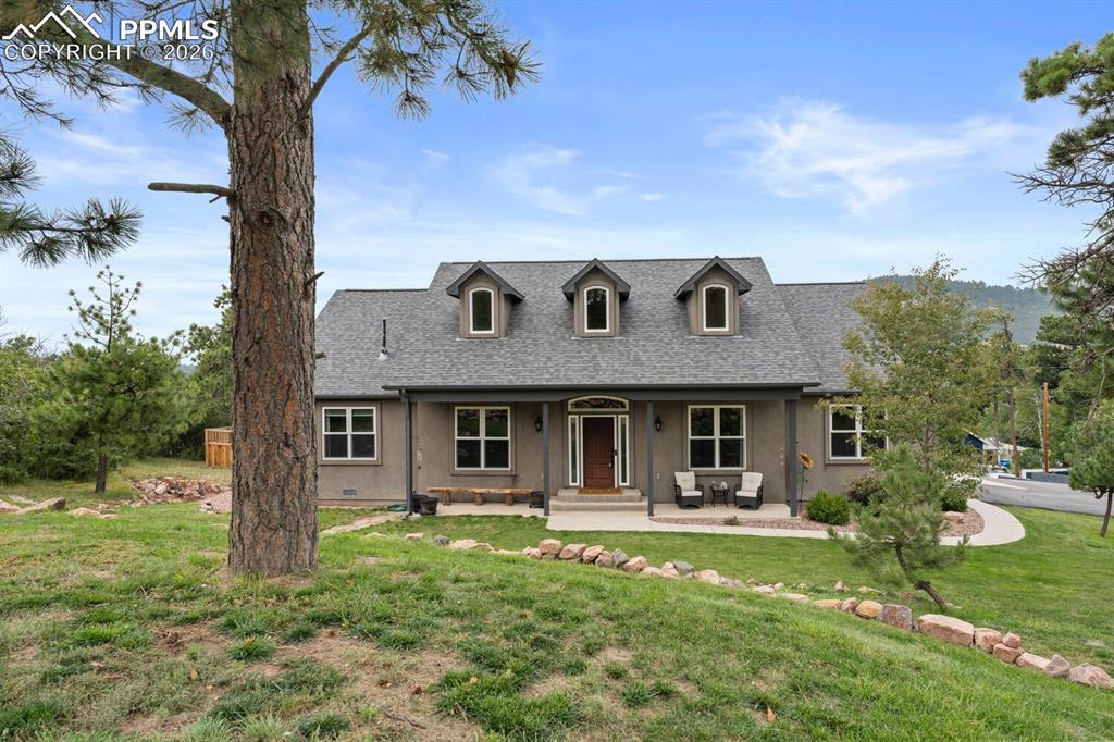 Image 1 of 32: Front of Structure