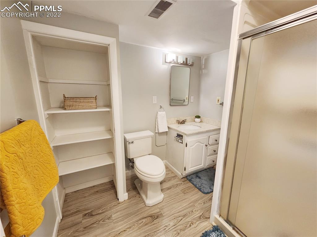 Listing 9308848, Image 16 of 37
