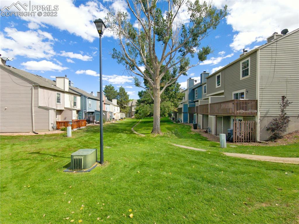 Listing 9308848, Image 2 of 37