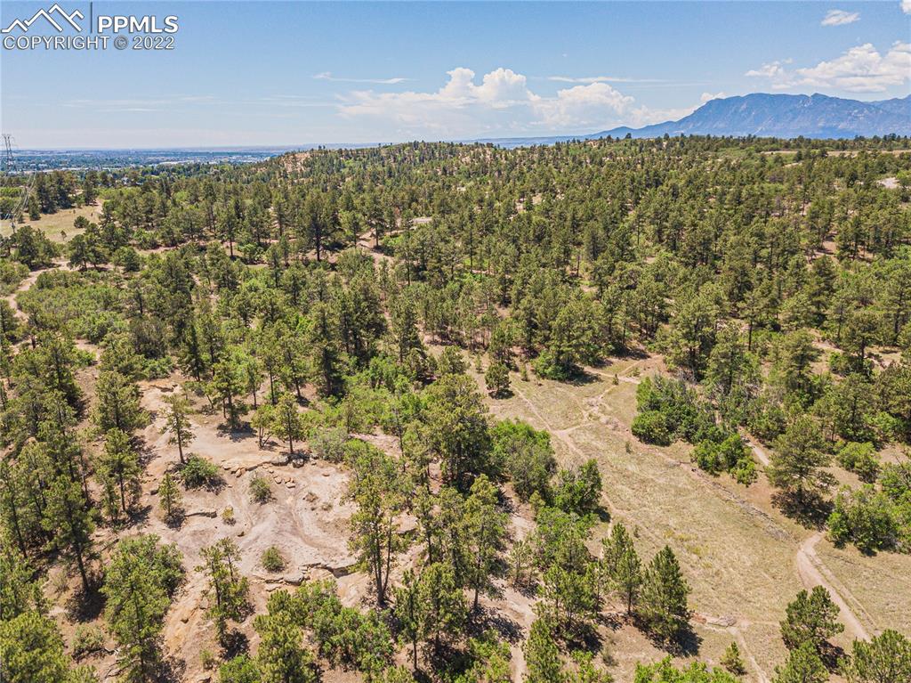 Listing 9308848, Image 32 of 37