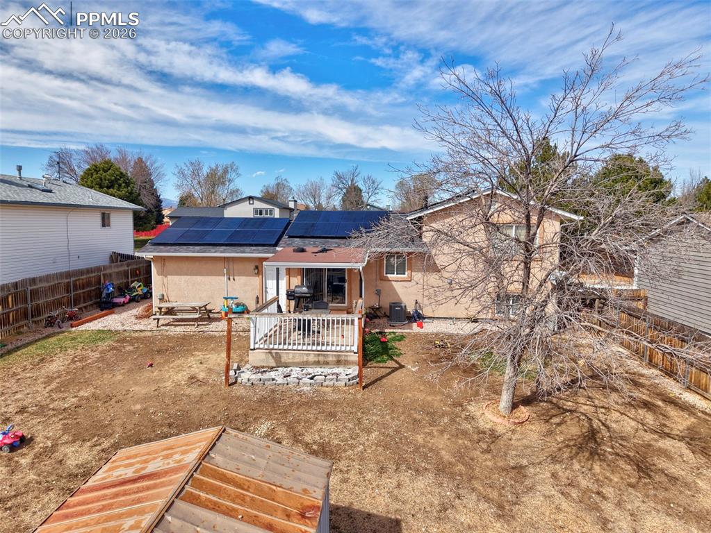 Image 30 of 32: Back of Structure