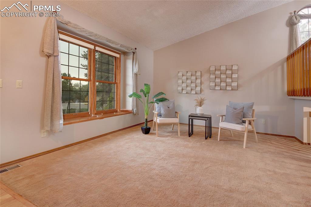 Image 12 of 29: Sitting Room