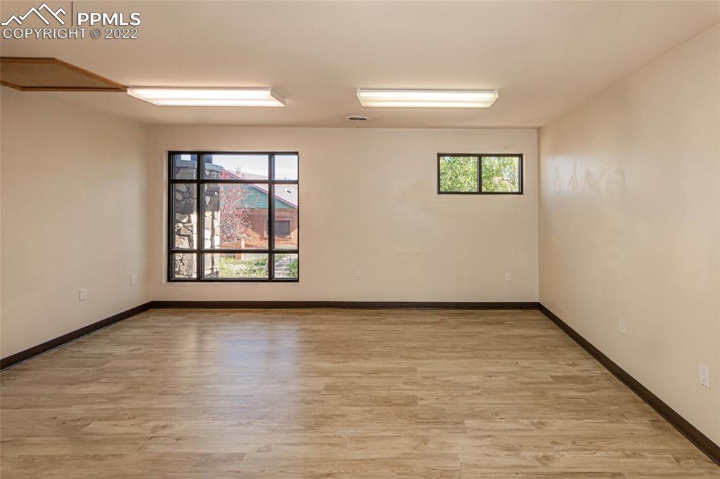 Listing 9314846, Image 11 of 13