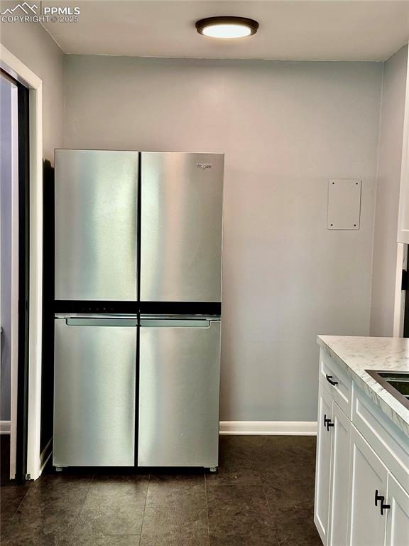 Image 8 of 17: Kitchen