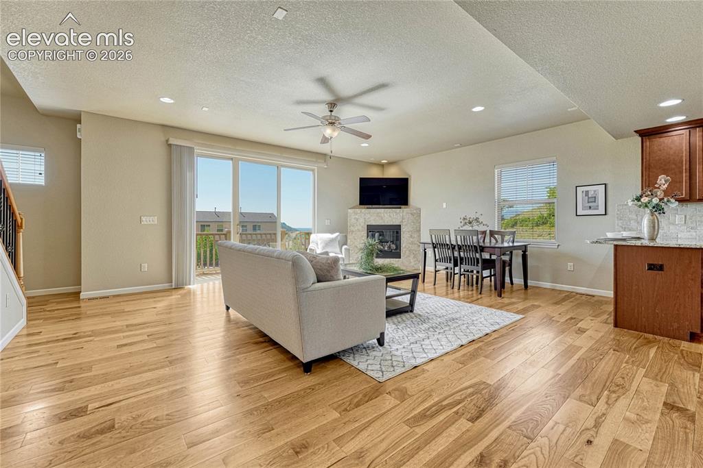 Image 10 of 39: Living Room