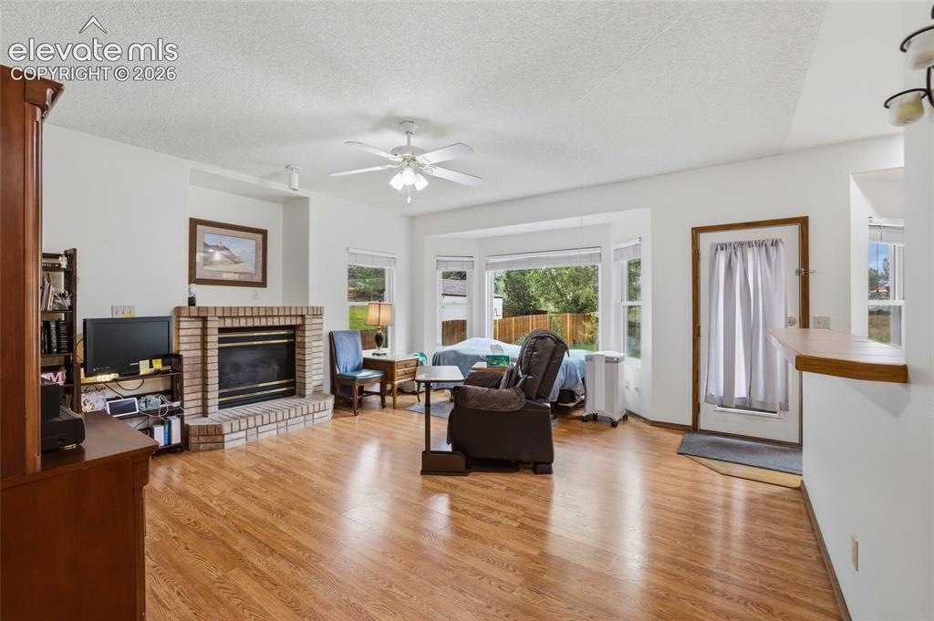 Image 13 of 42: Family Room