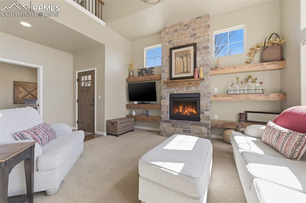 Image 6 of 50: FLOOR PLANS