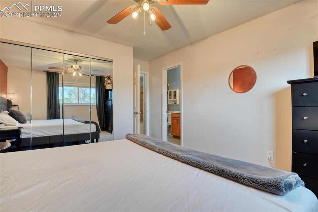 Image 30 of 41: Bedroom