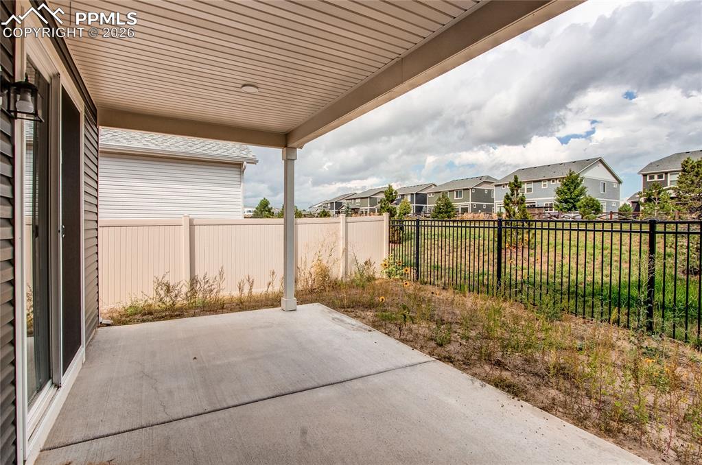 Image 25 of 31: Patio