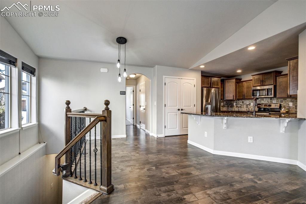 Image 11 of 50: Kitchen