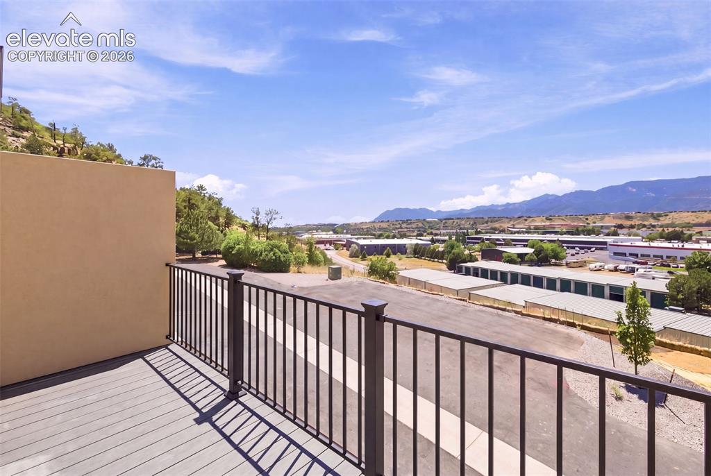 Image 11 of 21: image is from the model unit. subject property has same finishes.