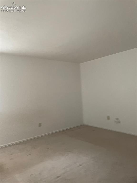 Image 23 of 35: Large upper level bedroom.