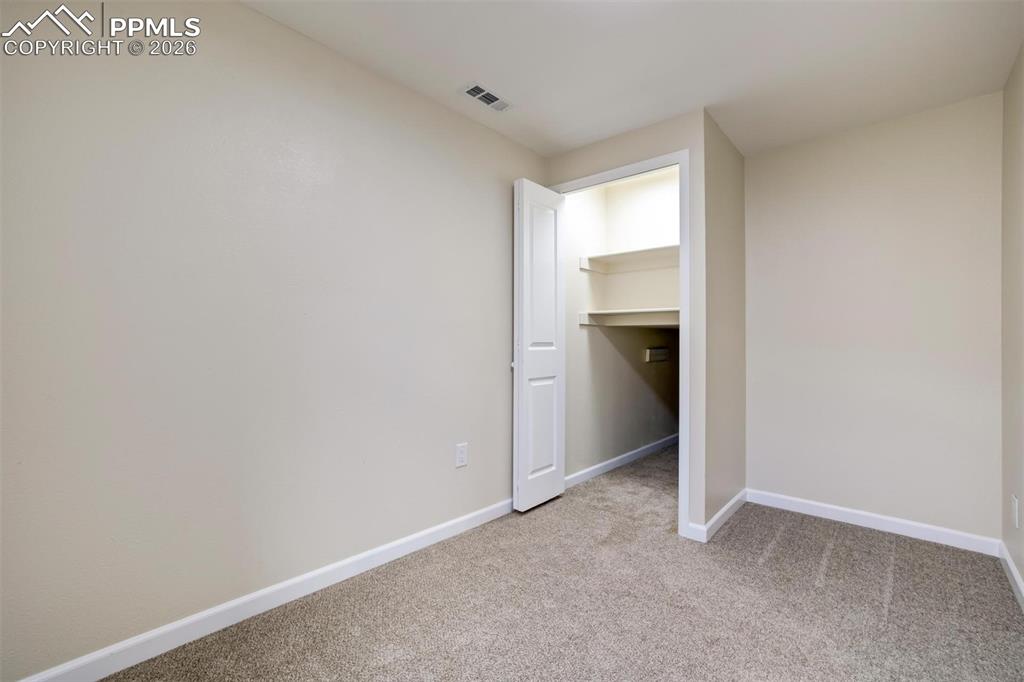 Image 45 of 50: Bedroom