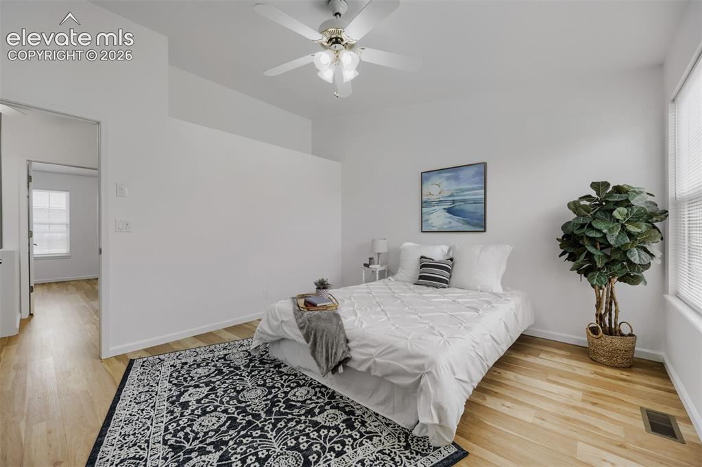Image 8 of 16: Bedroom