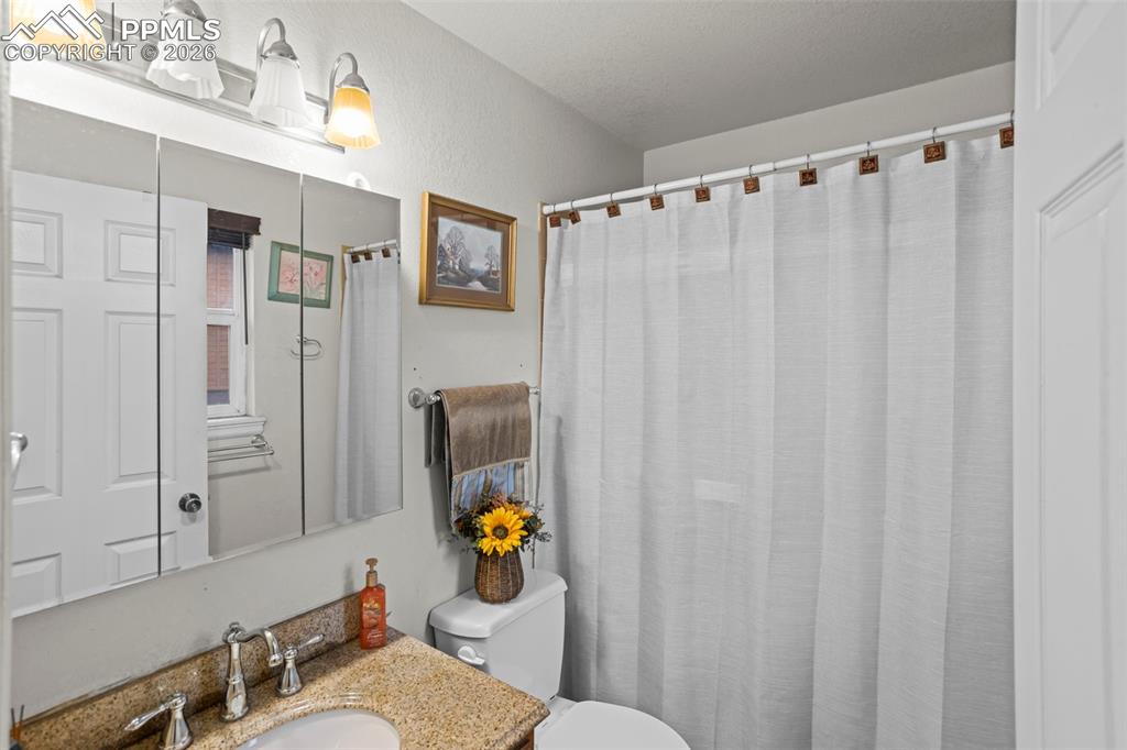 Image 11 of 17: Master Bathroom