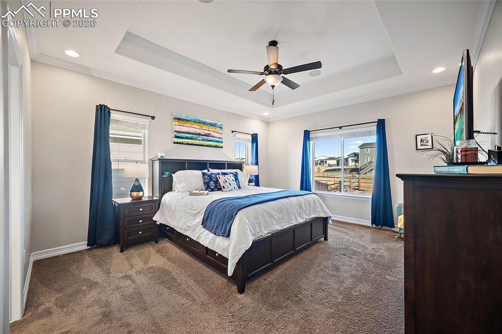 Image 18 of 49: Bedroom