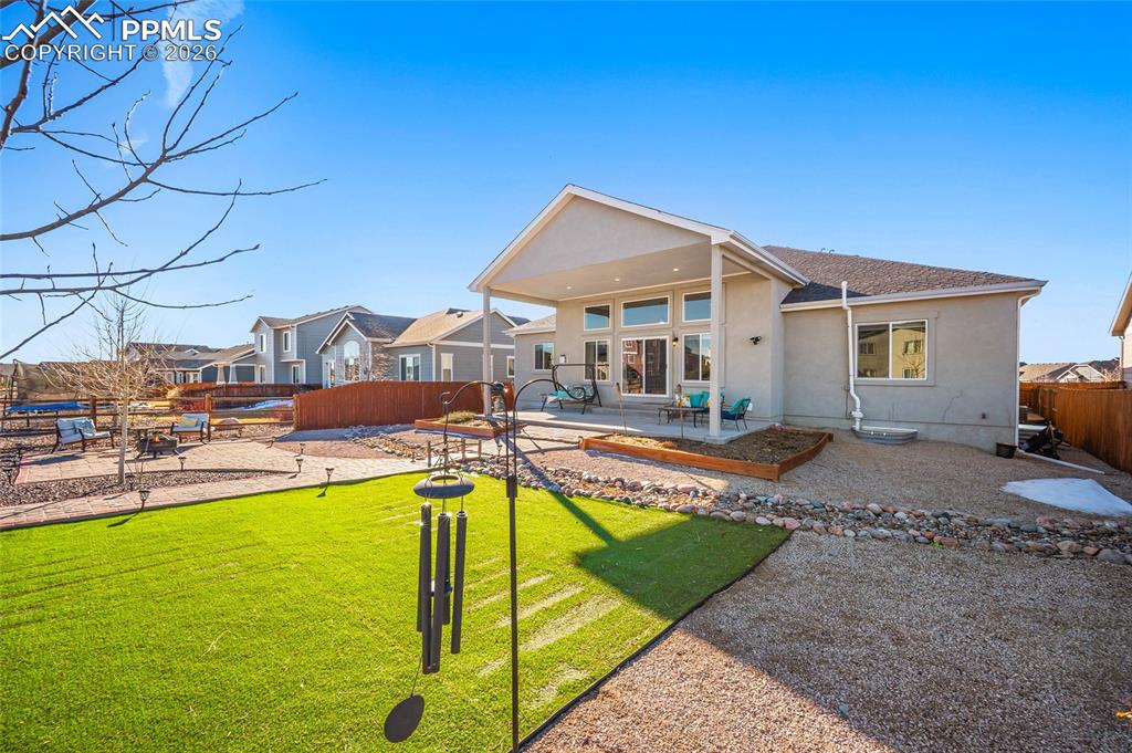 Image 42 of 49: Back of Structure