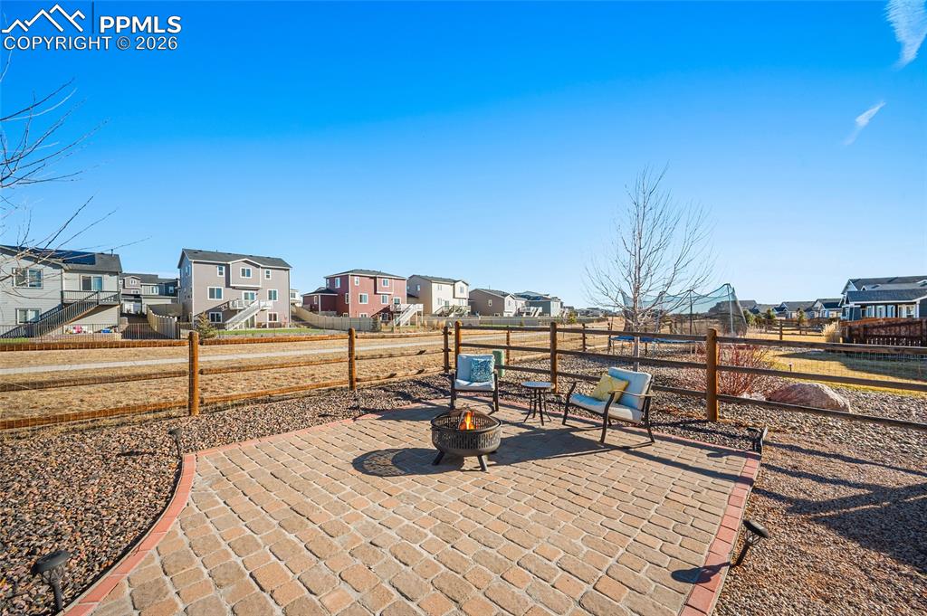 Image 44 of 49: Patio