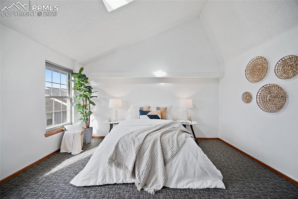 Image 24 of 35: Bedroom