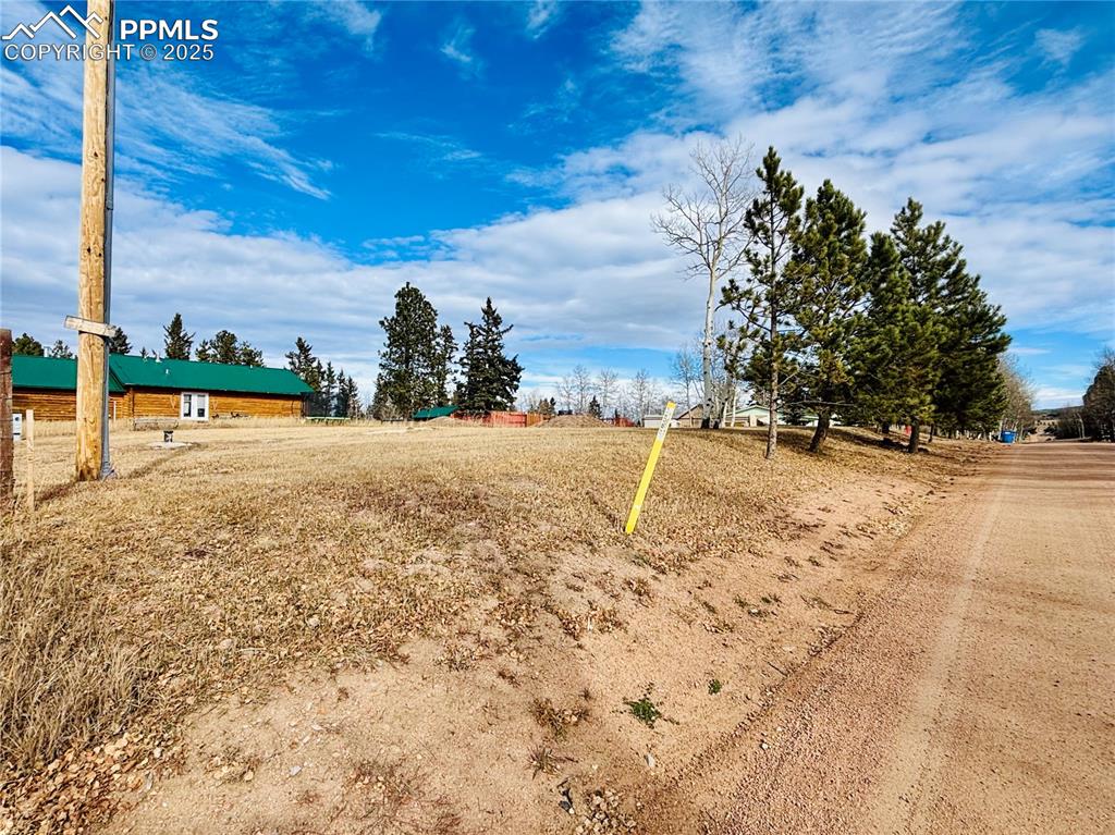 Image 10 of 13: View of home