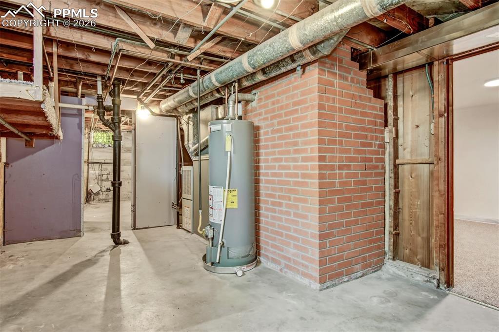 Image 18 of 18: Basement