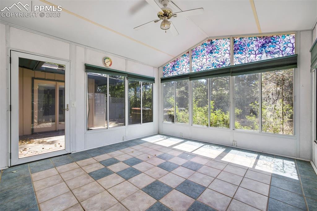 Image 40 of 49: Sun Room