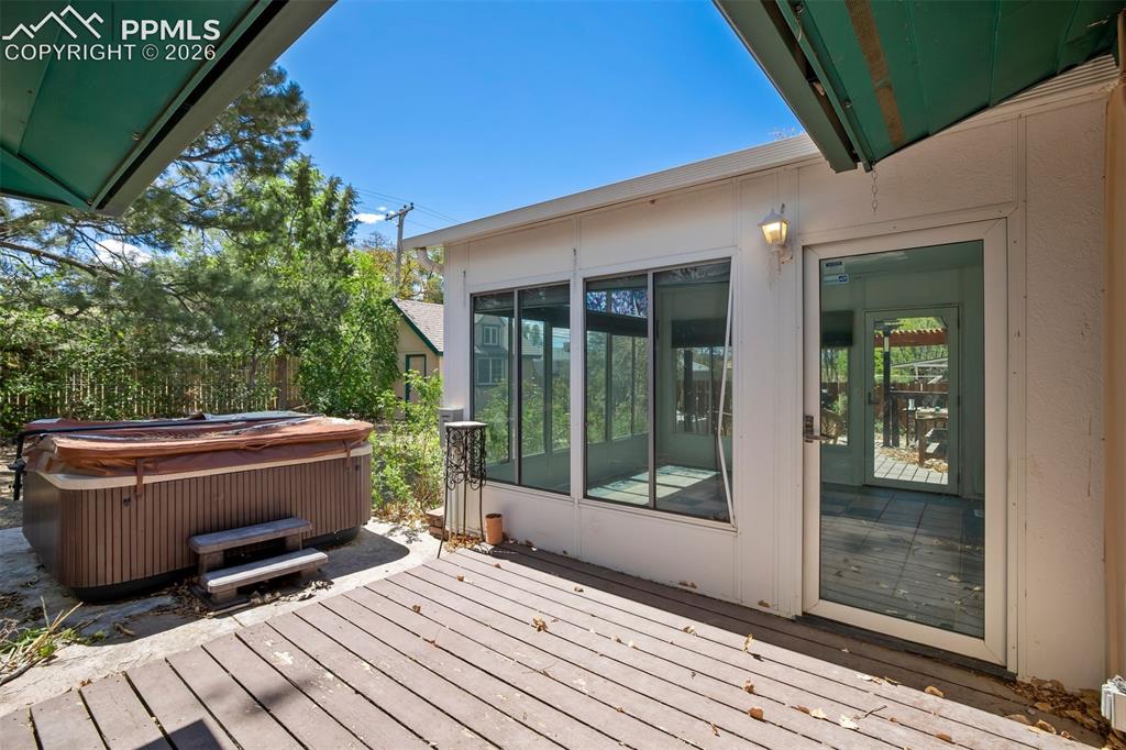Image 46 of 49: Deck