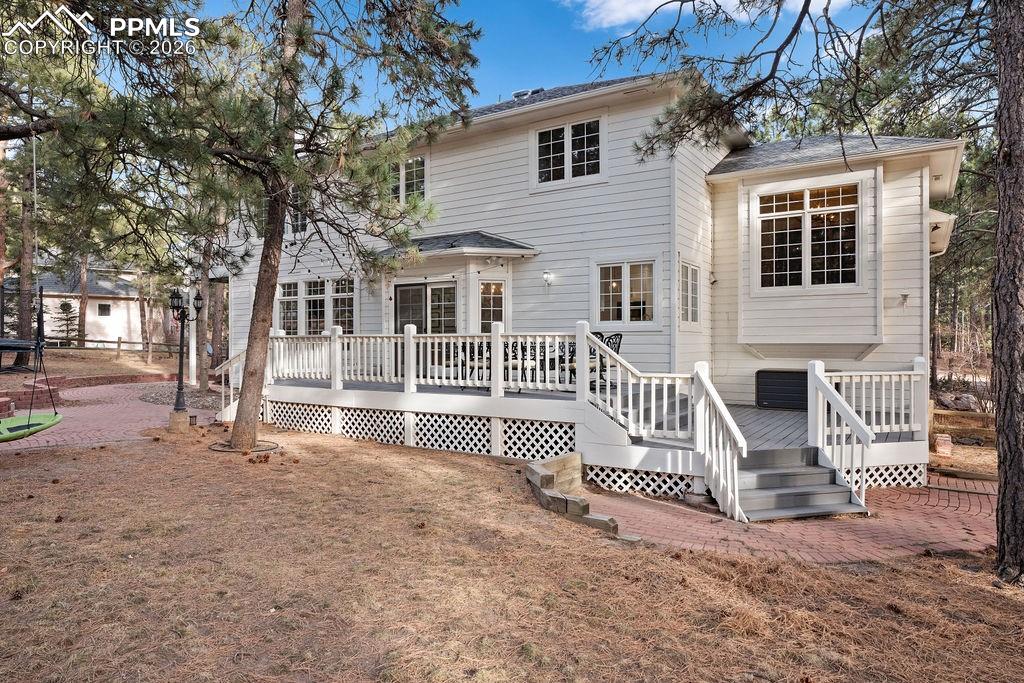 Image 32 of 38: Fully Fenced Back Yard