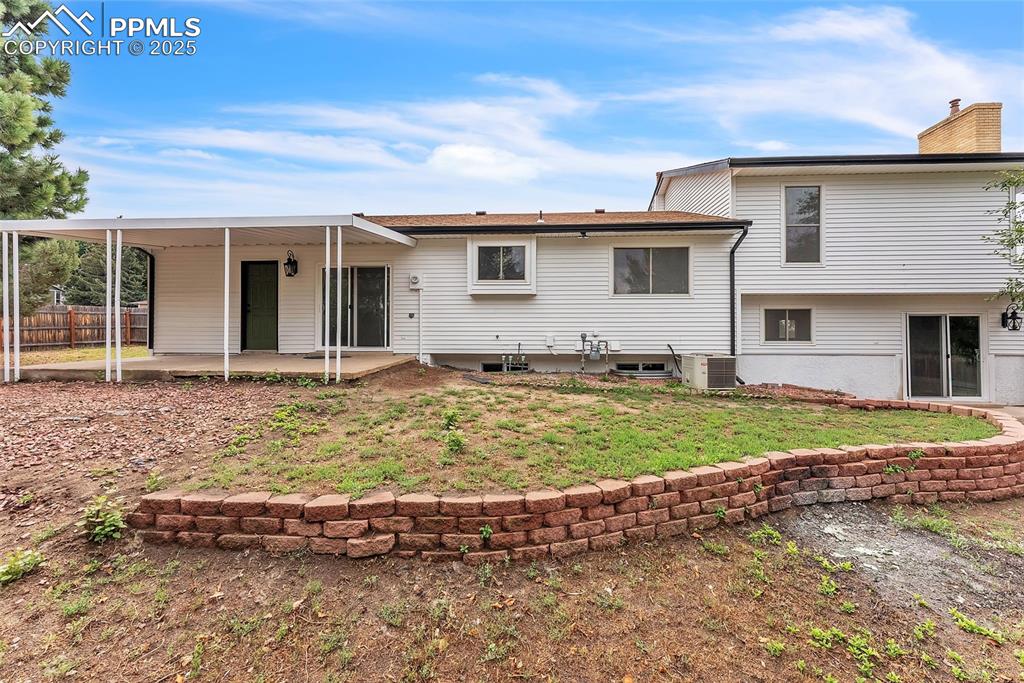 Image 47 of 50: Back of Structure