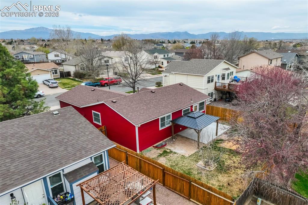 Image 42 of 46: Back of Structure