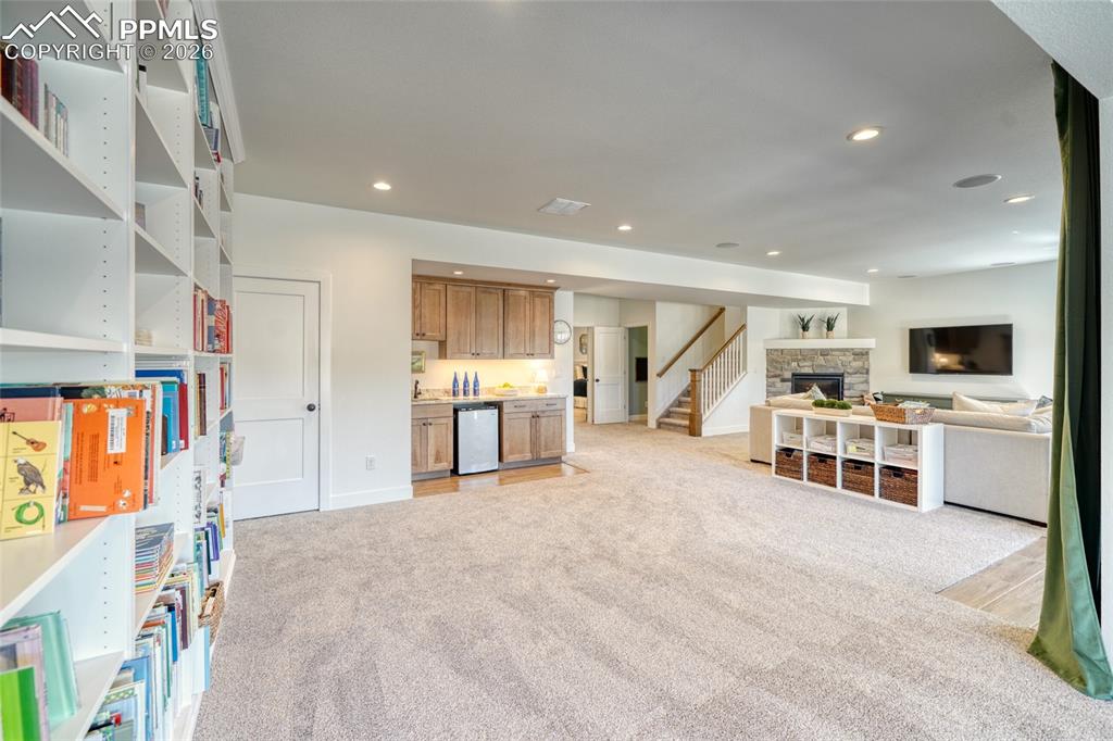 Image 44 of 50: Other