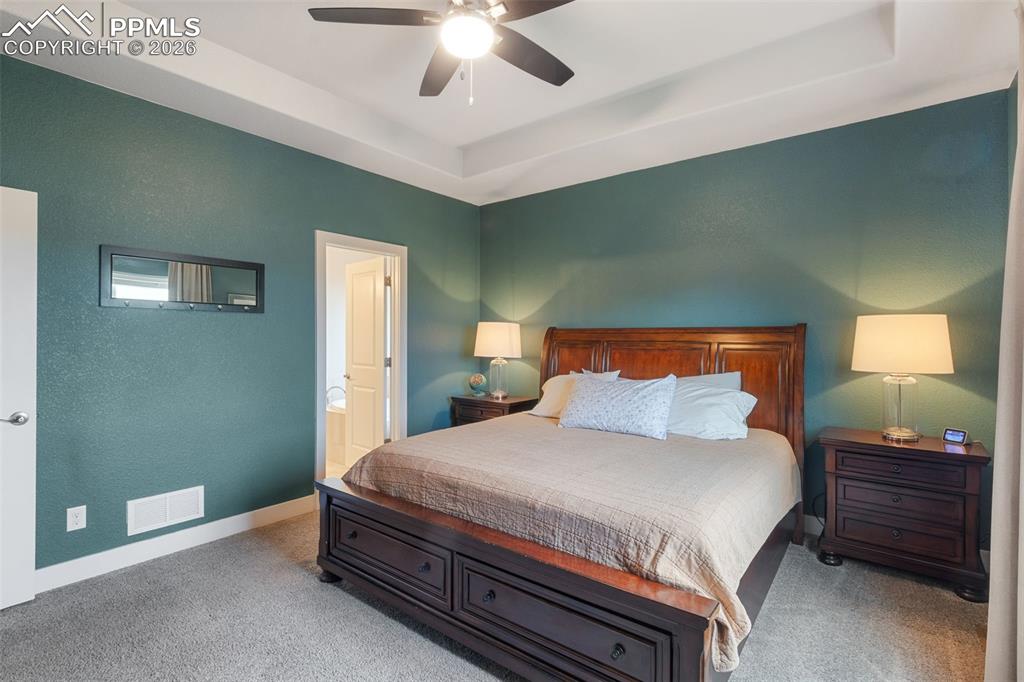 Image 11 of 39: Bedroom