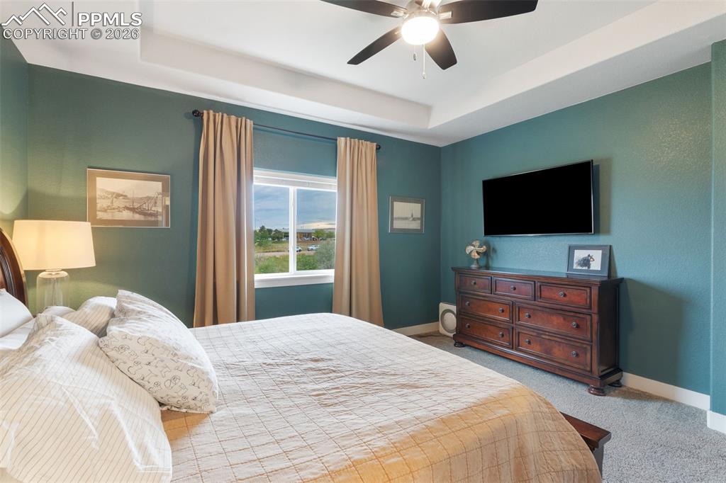 Image 12 of 39: Bedroom