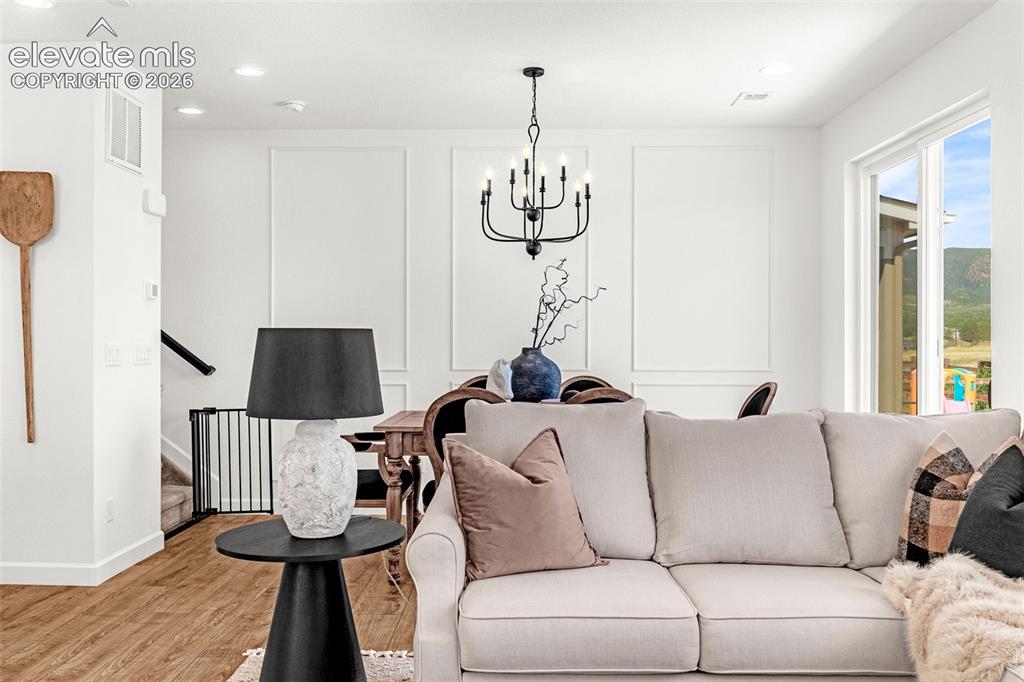 Image 15 of 48: Living Room
