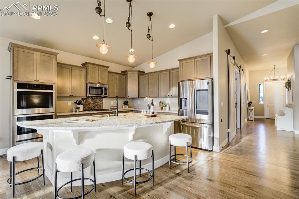 Image 2 of 49: Doesn