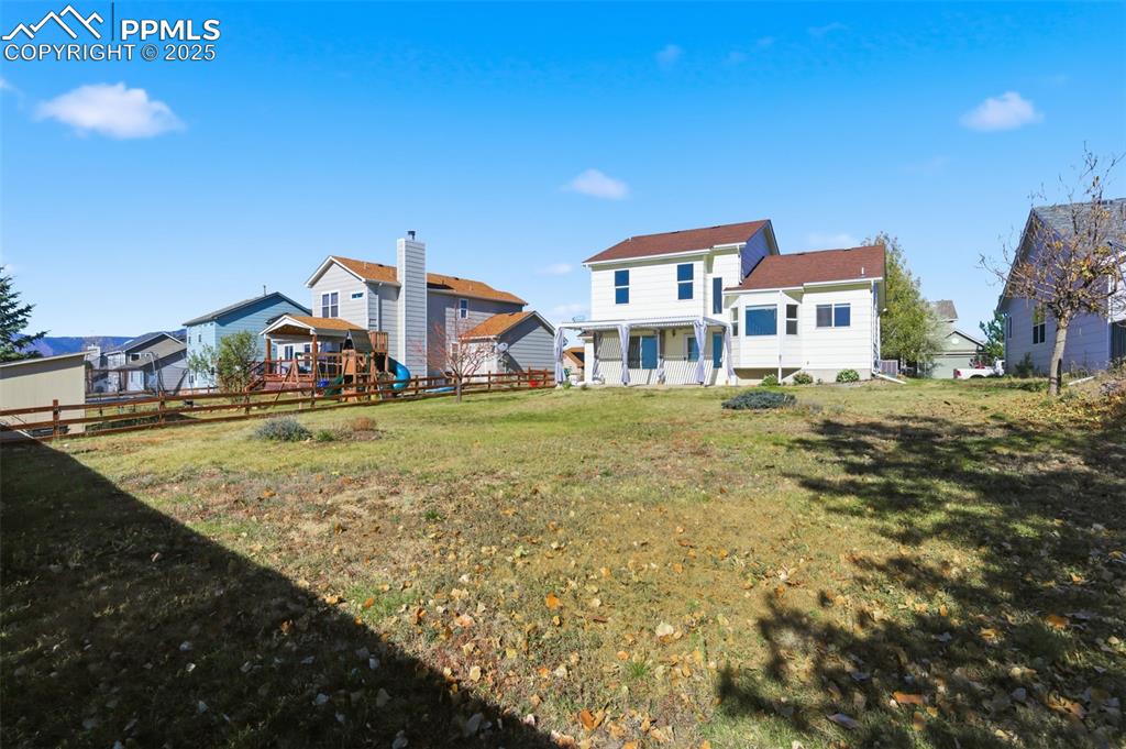 Image 36 of 45: Back of Structure