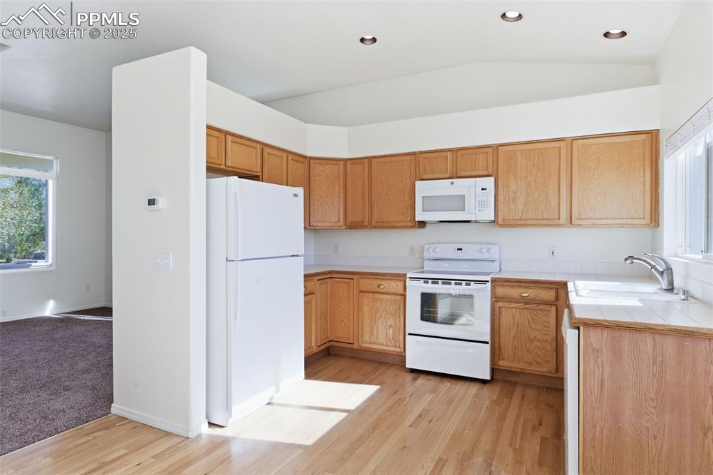 Image 8 of 45: hardwood floors