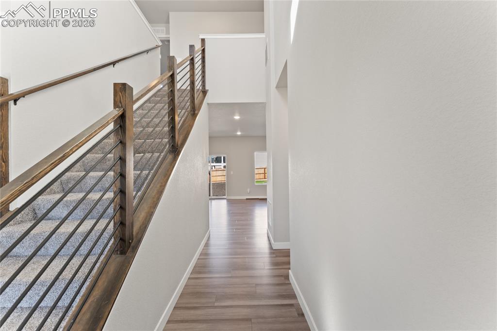 Image 4 of 48: Hallway