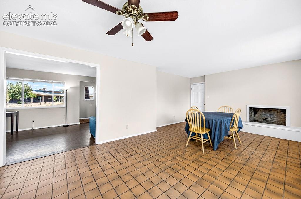 Image 15 of 28: Dining Area