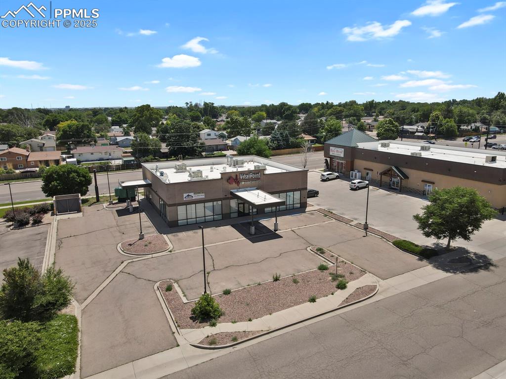 Image 48 of 50: Drone / aerial view